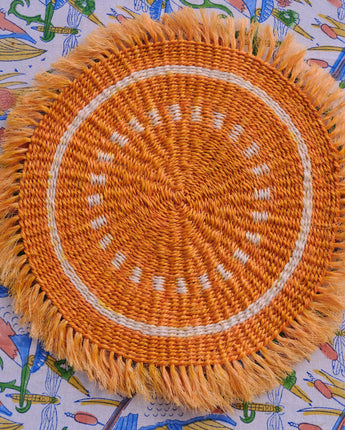 Handwoven Sisal Circle Table mat/Placemat 'Ochre Fringed'