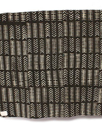 West African Bògòlanfini Mud Cloth 'White Tracks'-Throw-AARVEN